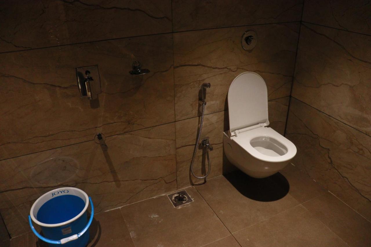 Hotel Candor Amigo Airoli Mind Space Navi Mumbai Eksteriør billede