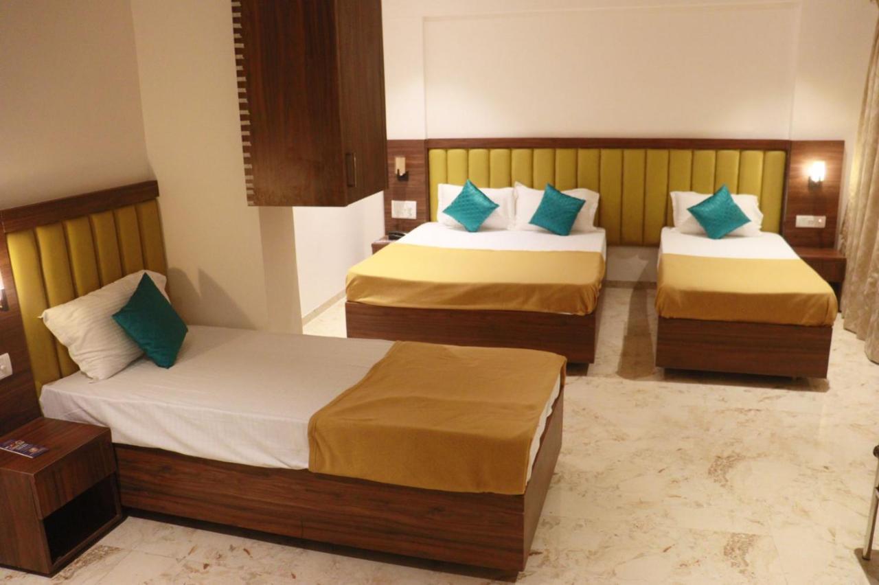 Hotel Candor Amigo Airoli Mind Space Navi Mumbai Eksteriør billede