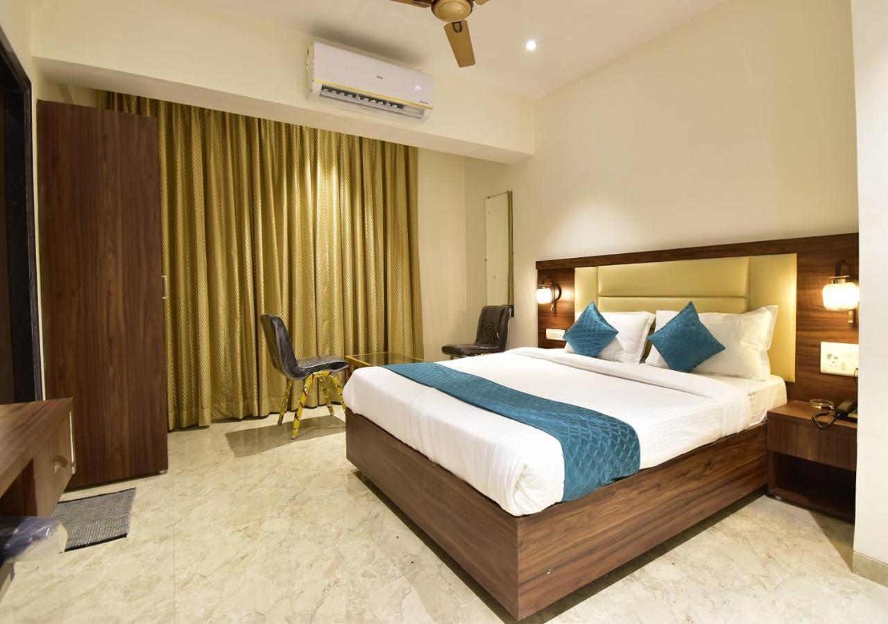 Hotel Candor Amigo Airoli Mind Space Navi Mumbai Eksteriør billede